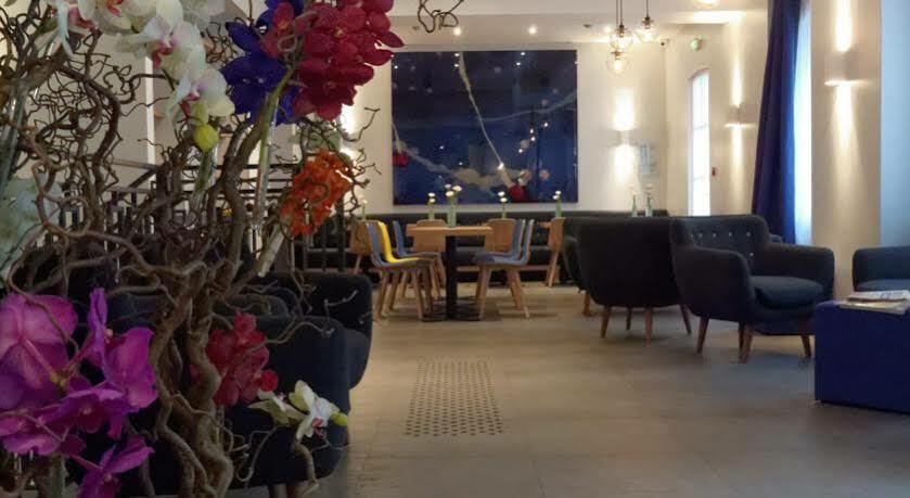 Hotel Le Mareuil Paris