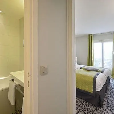 Le Mareuil Hotel 4*