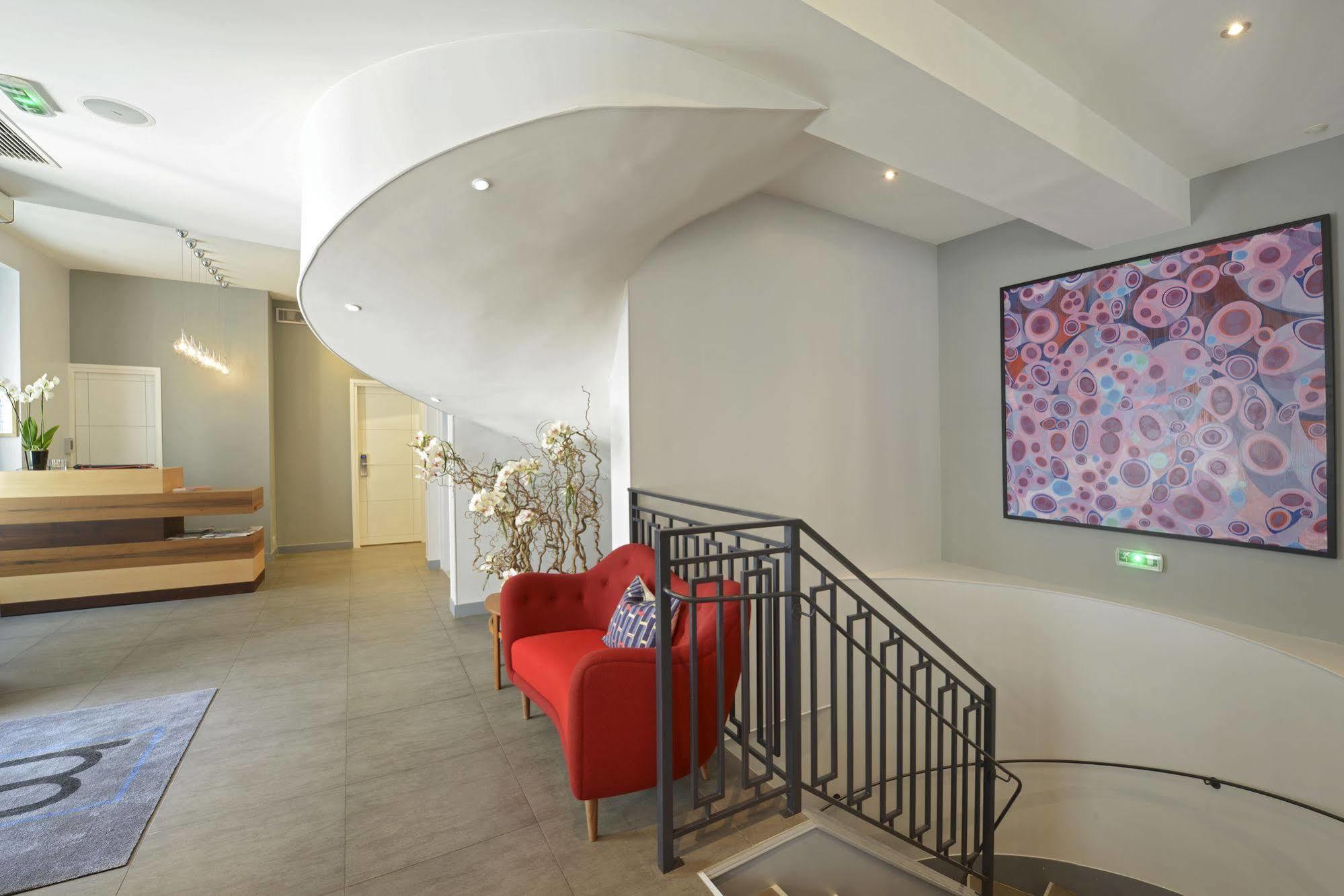 Hotel Le Mareuil Parigi
